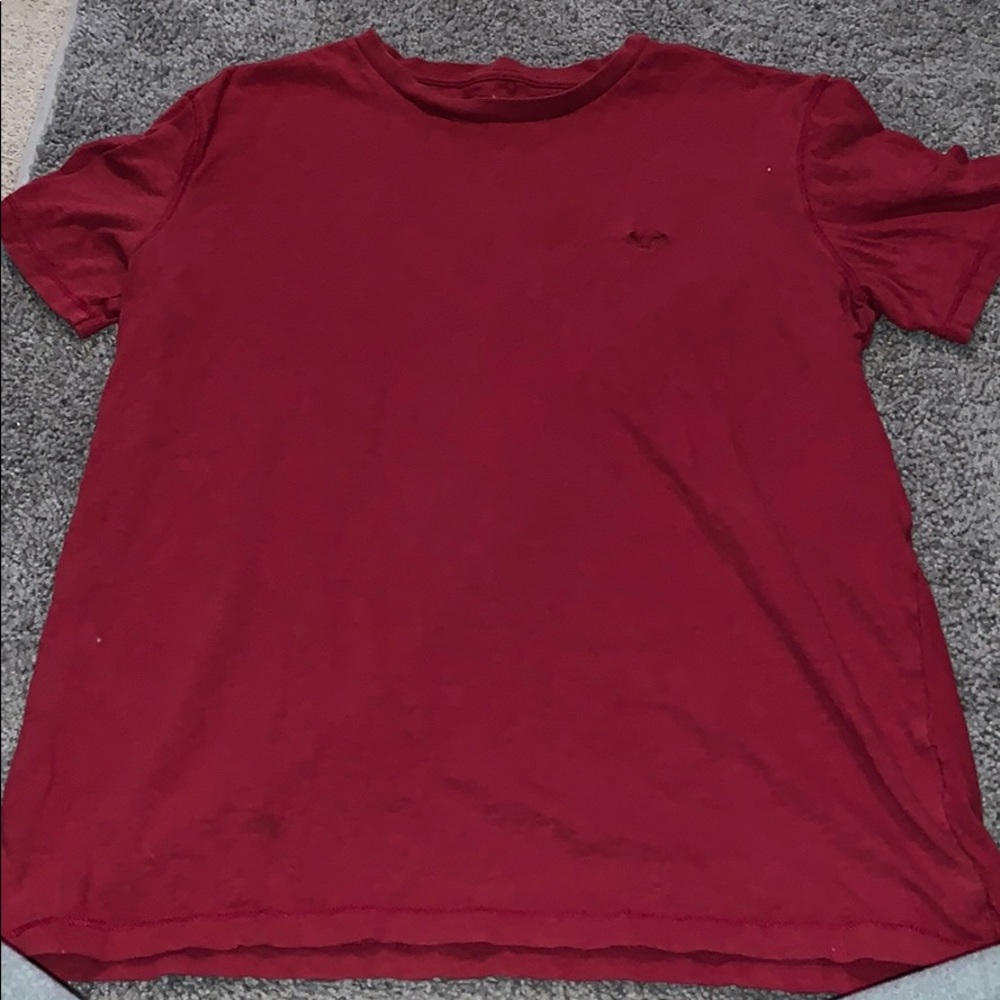 American eagle tshirt.